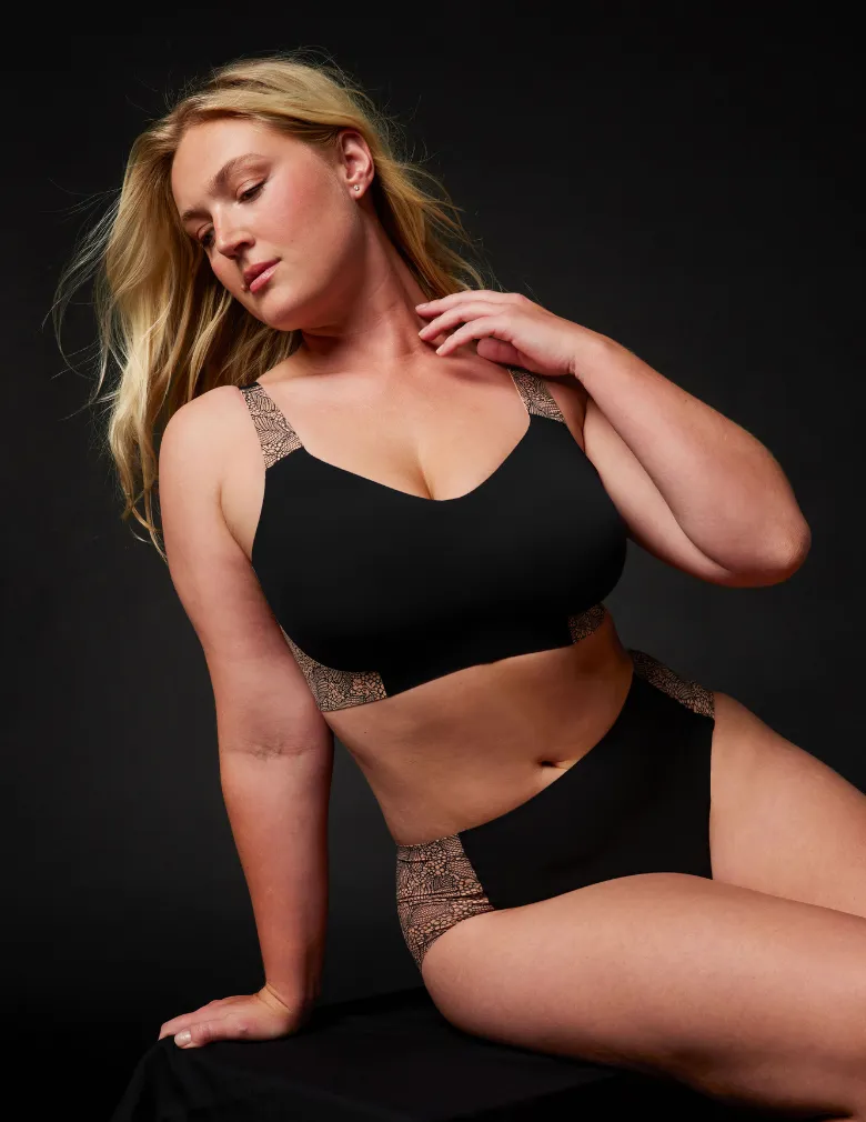 Evelyn & Bobbie Beyond Bra EB1863 Black Lace