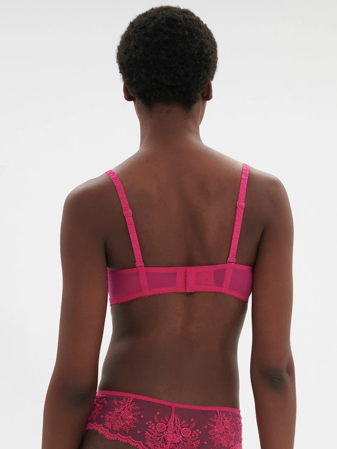 Intrigue Sheer Demi - Disco Pink