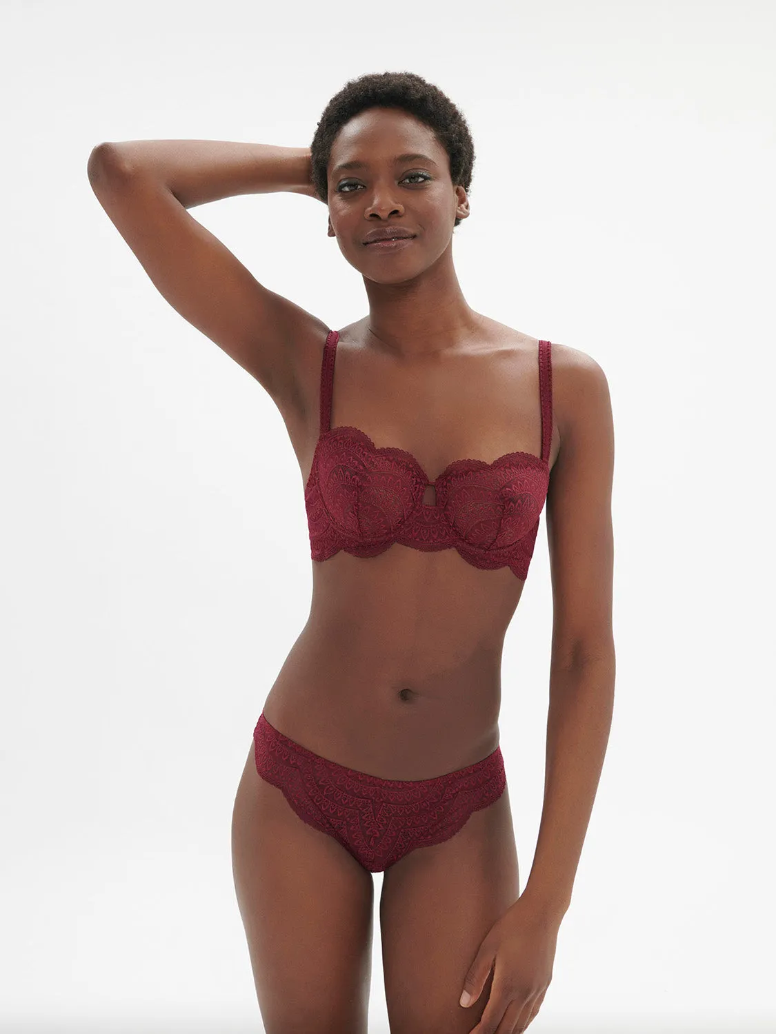 Karma Sheer Demi - Spinel Red