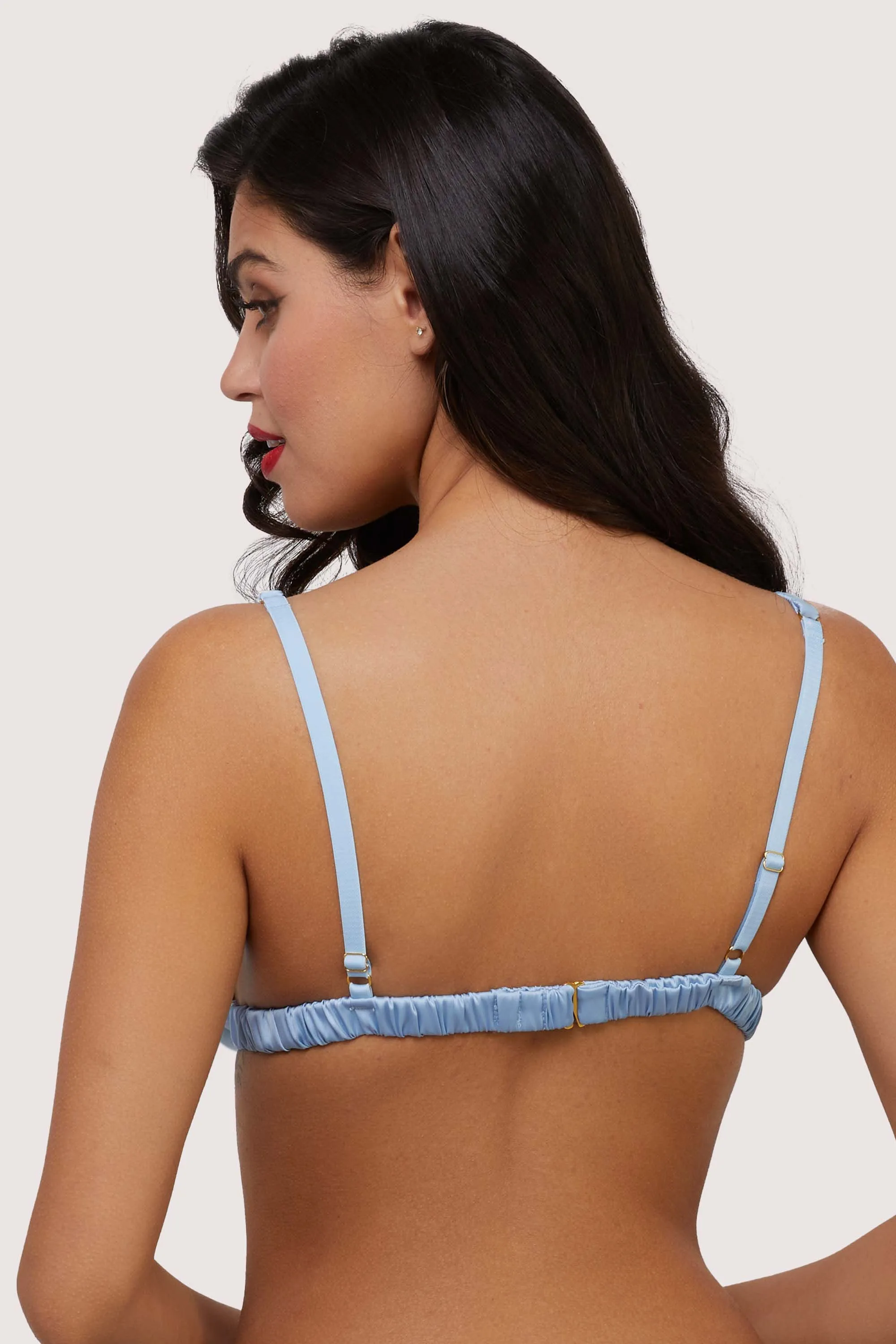 Lulu Baby Blue Diamant Marabou Triangle