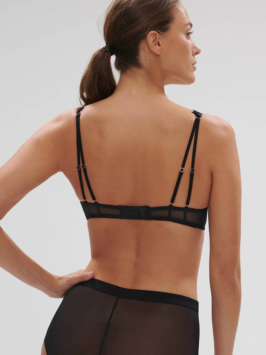 Mystic Push-Up - Black