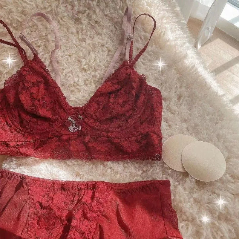 Red French Sexy Contrast Lace Lingerie Set