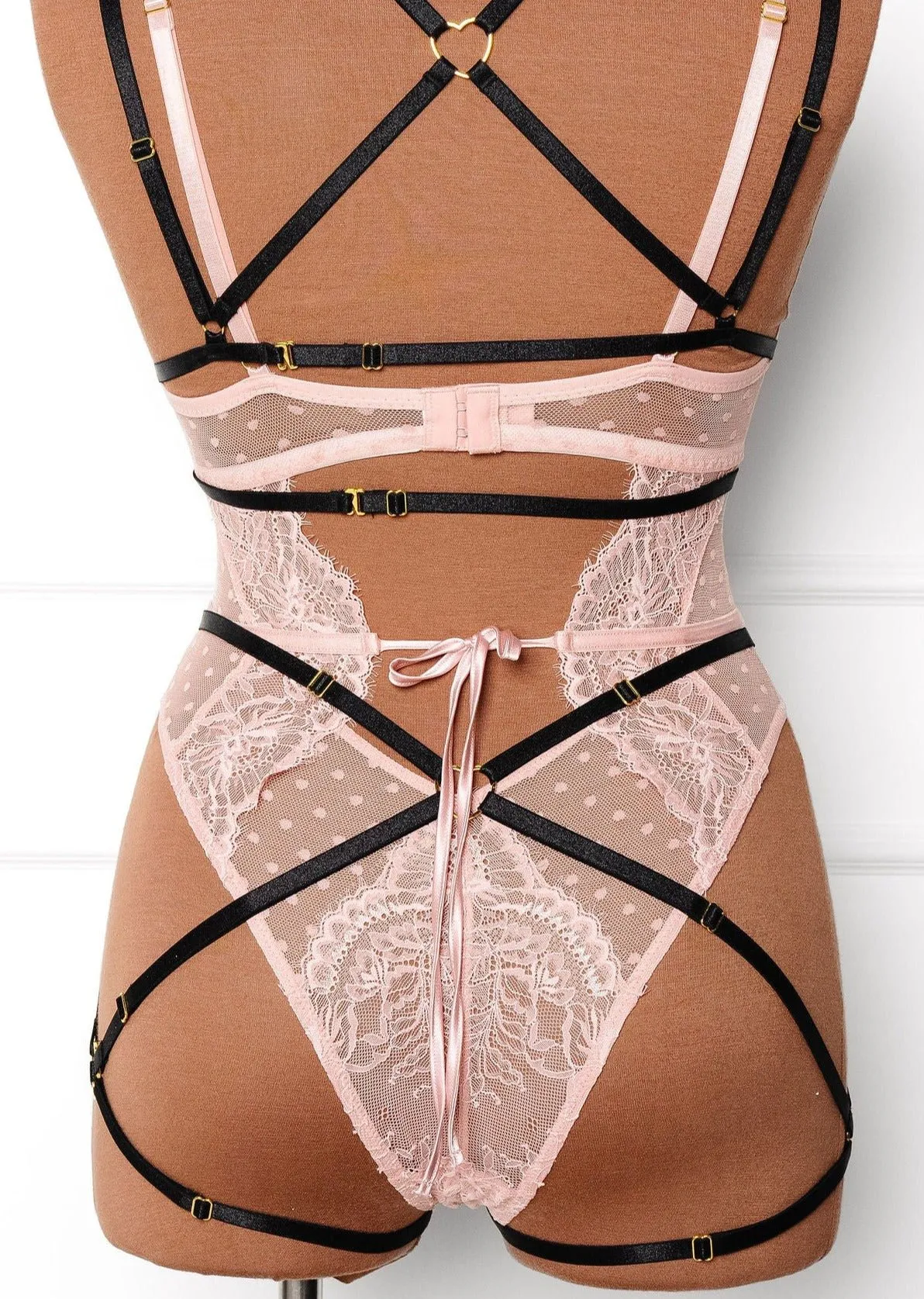 Strappy Heart Harness Bottom - Black